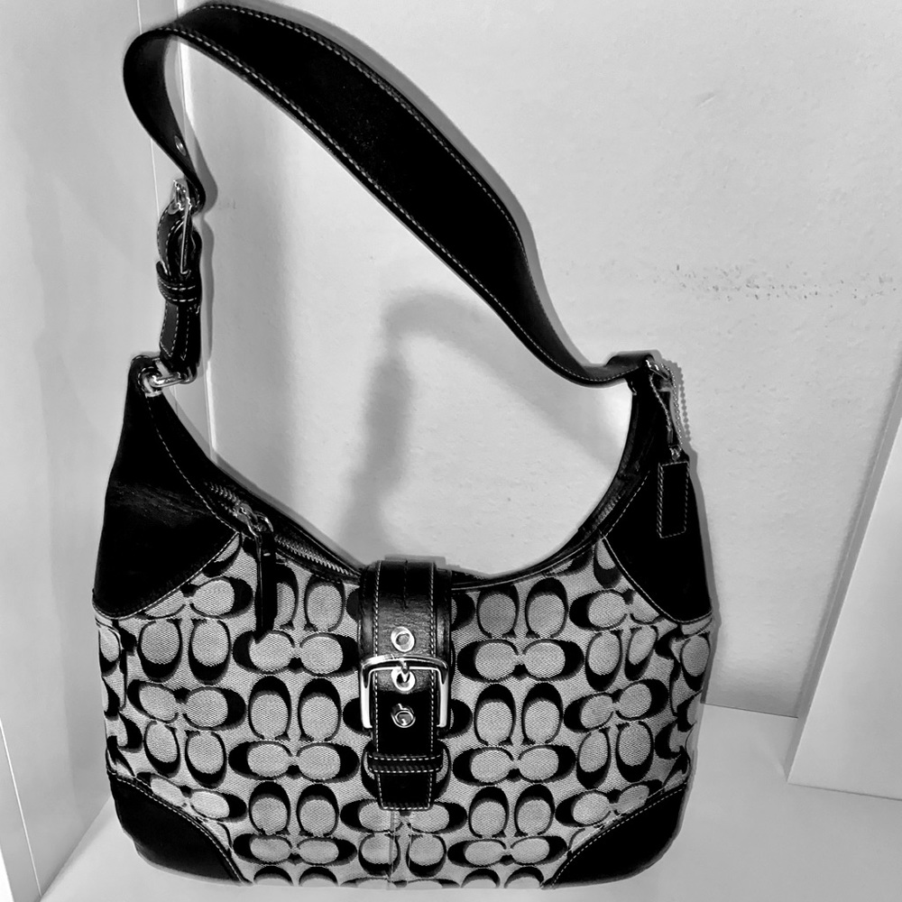 Coach Large Signature Black Hobo Shoulder Bag Gem